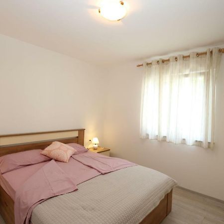 Apartment Samsa Mirica Čižići エクステリア 写真